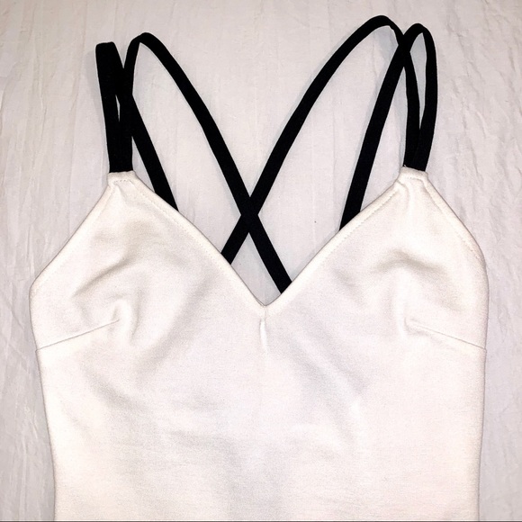 4/$25♦️CHARLOTTE RUSSE B&W Strappy Bodycon Dress - Picture 2 of 6